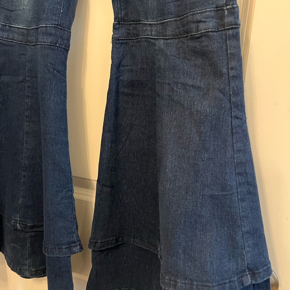 80s inspired, distressed, bell bottom jeans - Picture 3 of 4